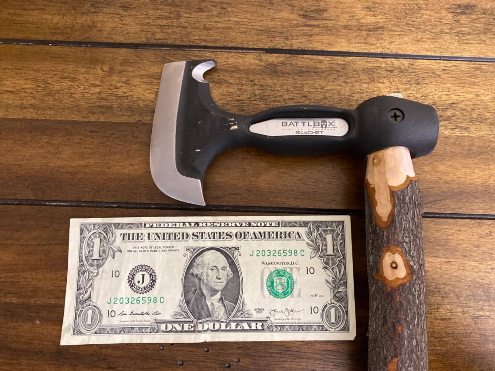 Skachet 5-in-1 survival tool customer review photo 2